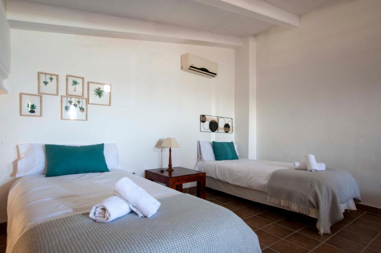 Apartamentos Turisticos Lobelia Suites La Garrovilla Esterno foto